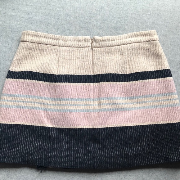 BCBG Mallika Skirt in Almond Blossom Combo - Picture 5 of 8